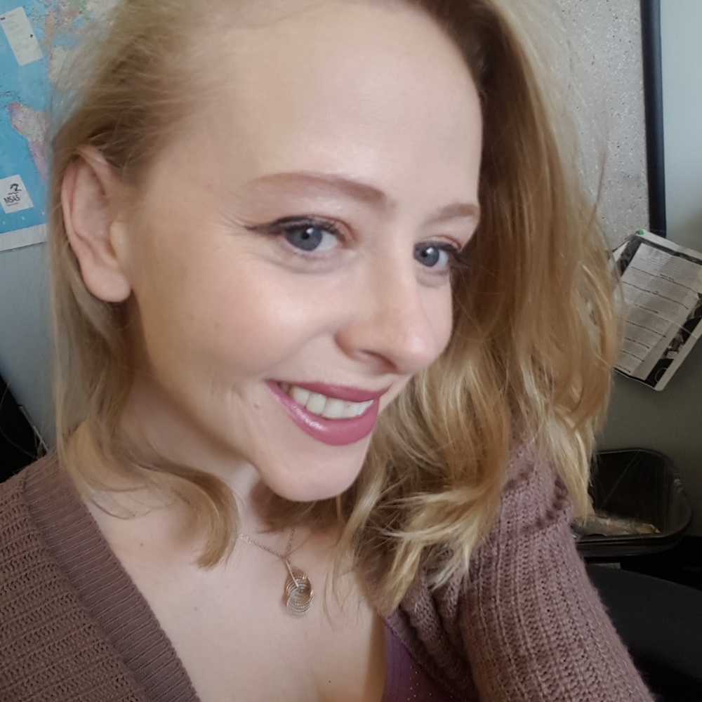 Meet your Posher, Robyn